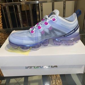 Football grey white obsidian vapormax 2019